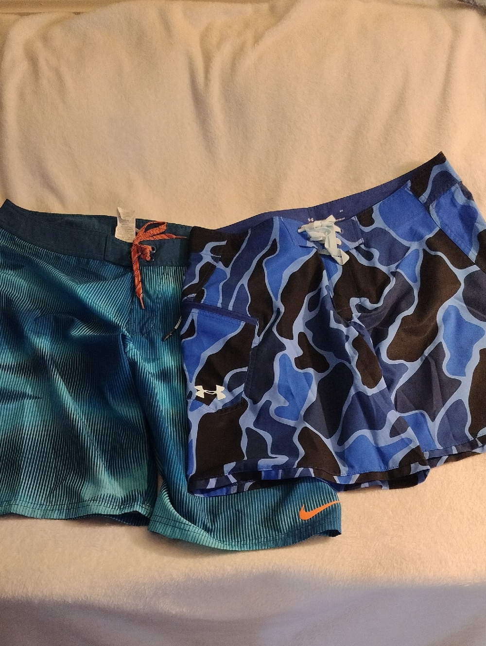 Nike Vapor Stretch & Under Armour Freedom Blue Camo Board Shorts Bundle Men's 34